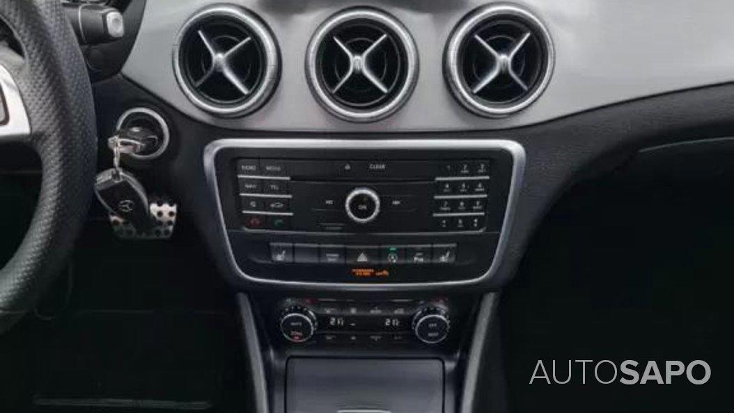Mercedes-Benz Classe CLA 200 d Shooting Brake AMG Line de 2016