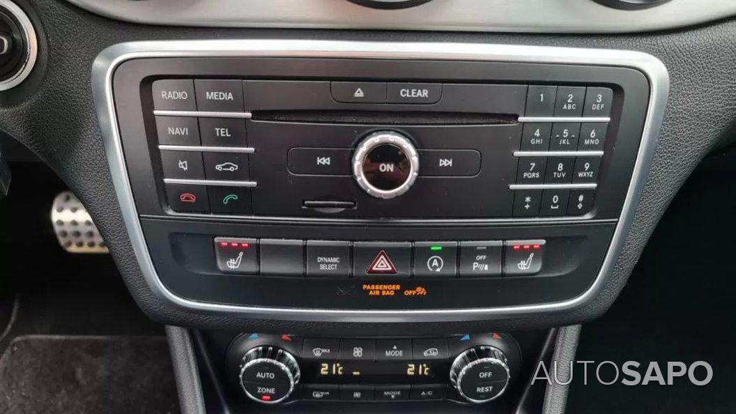 Mercedes-Benz Classe CLA 200 d Shooting Brake AMG Line de 2016