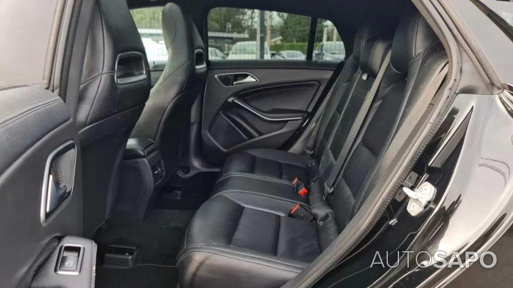 Mercedes-Benz Classe CLA 200 d Shooting Brake AMG Line de 2016