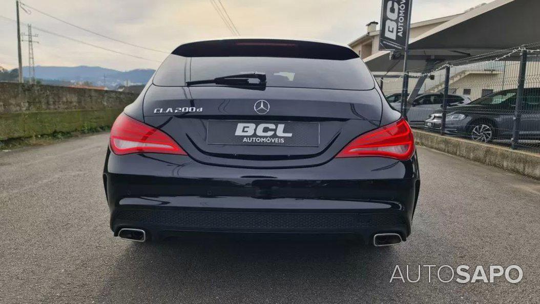 Mercedes-Benz Classe CLA 200 d Shooting Brake AMG Line de 2016