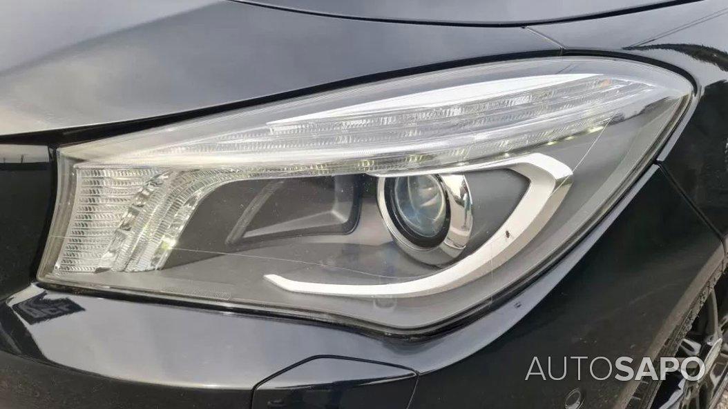 Mercedes-Benz Classe CLA 200 d Shooting Brake AMG Line de 2016
