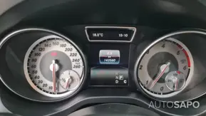Mercedes-Benz Classe CLA 200 d Shooting Brake AMG Line de 2016