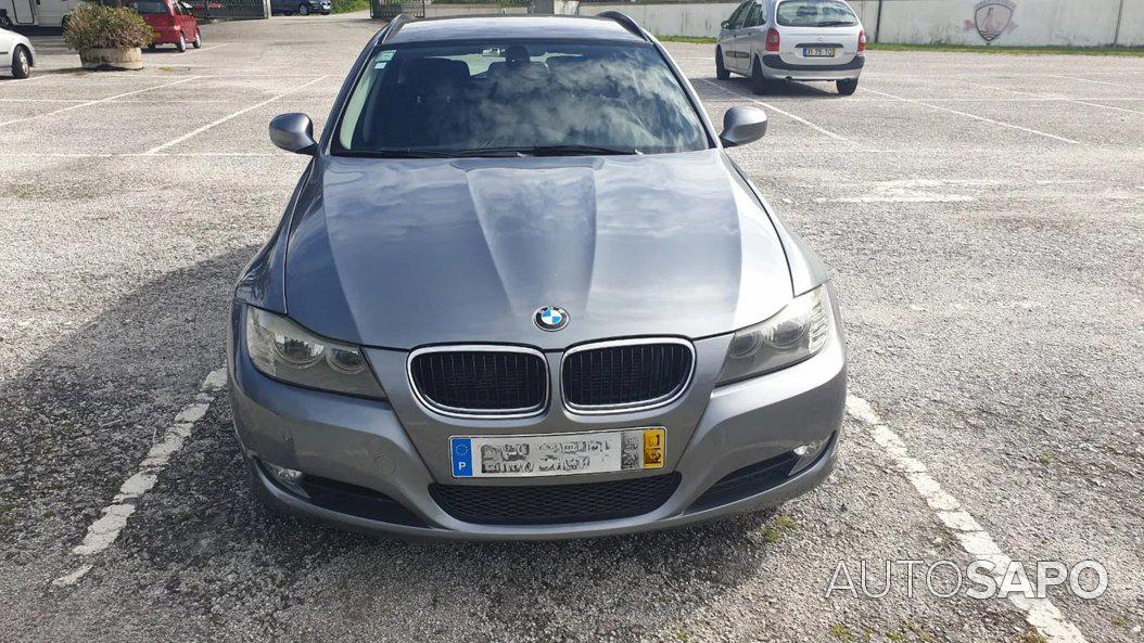 BMW Série 3 318 d Touring de 2011