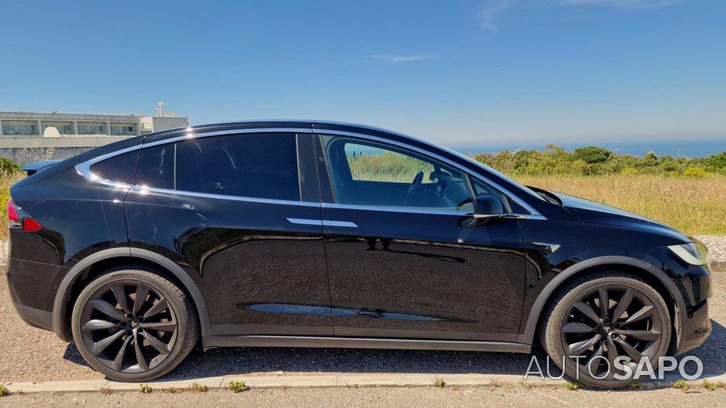 Tesla Model X de 2020