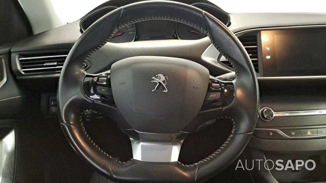 Peugeot 308 1.5 BlueHDi Allure Pack EAT8 de 2020