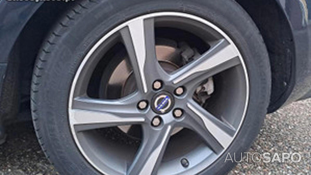 Volvo V40 1.6 D2 R-Design Summum Powershift de 2013