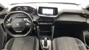 Peugeot 2008 1.2 PureTech Active Pack EAT8 de 2021