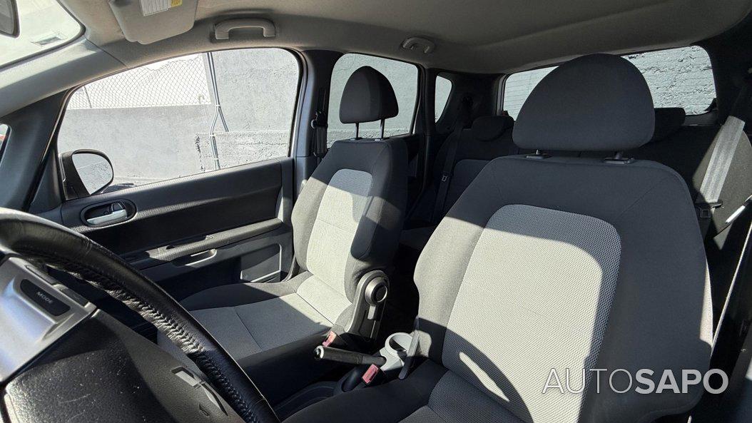 Mitsubishi Colt 1.3 Intense CA de 2012