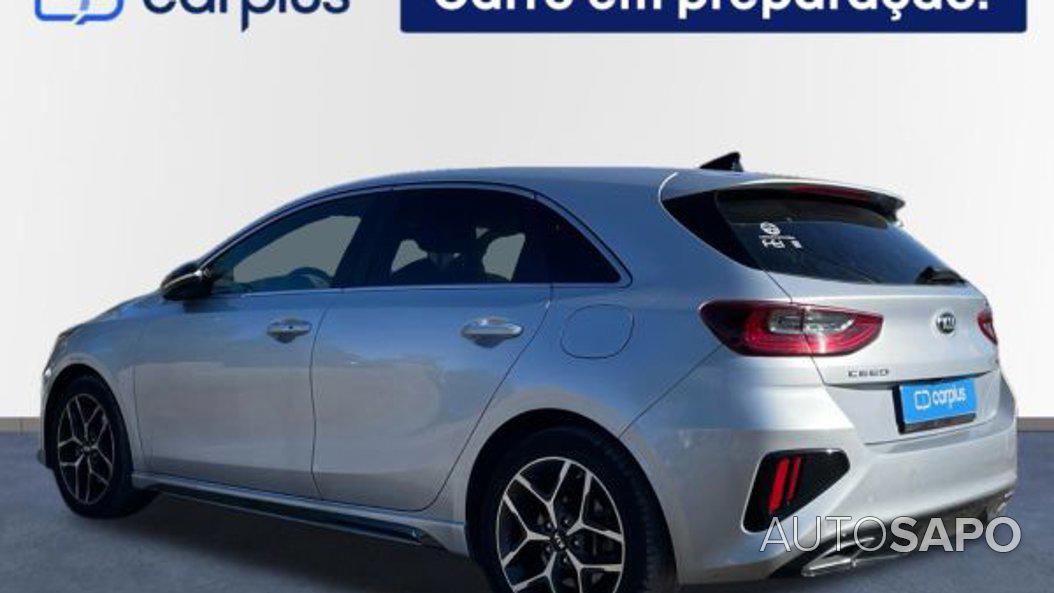Kia Ceed 1.0 T-GDi GT Line+SRF de 2020