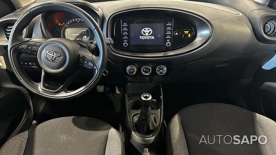 Toyota Aygo 1.0 X-Play de 2023