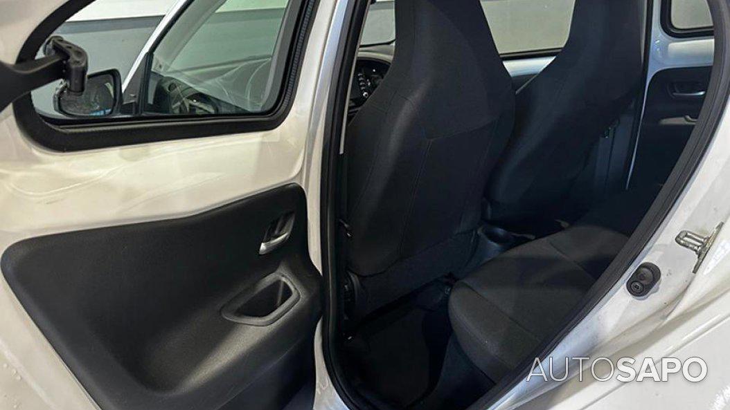 Toyota Aygo 1.0 X-Play de 2023