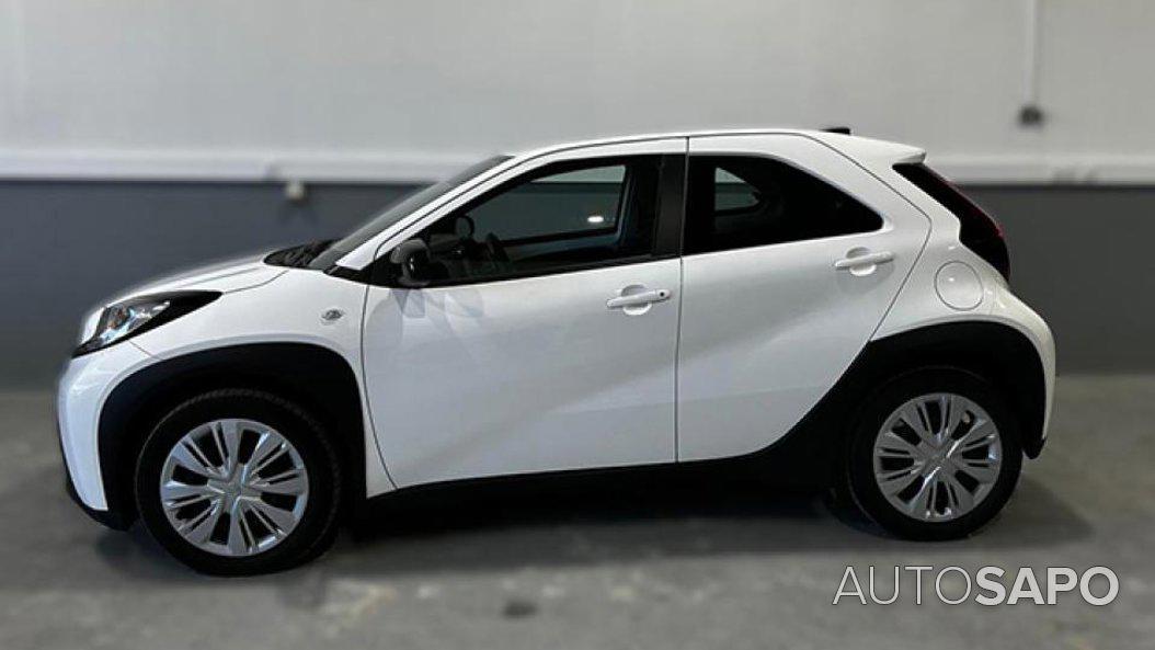 Toyota Aygo 1.0 X-Play de 2023