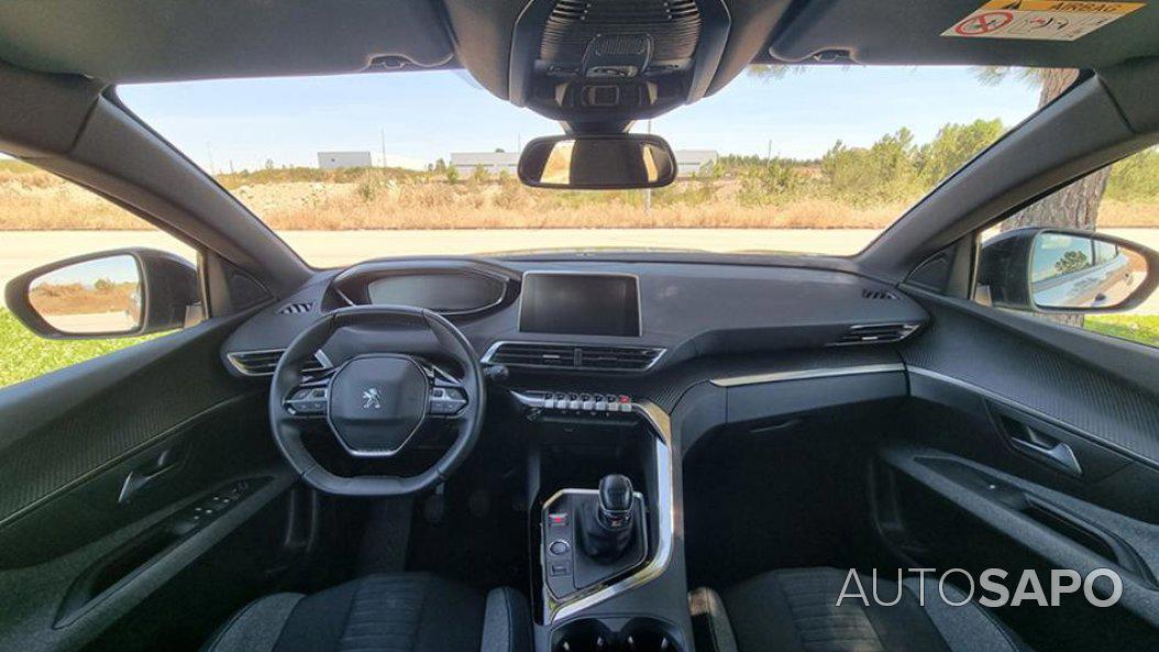 Peugeot 3008 1.2 PureTech Active Pack de 2023