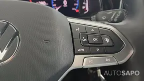 Volkswagen T-Roc 1.5 TSI Style de 2024