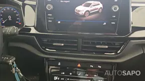 Volkswagen T-Roc 1.5 TSI Style de 2024