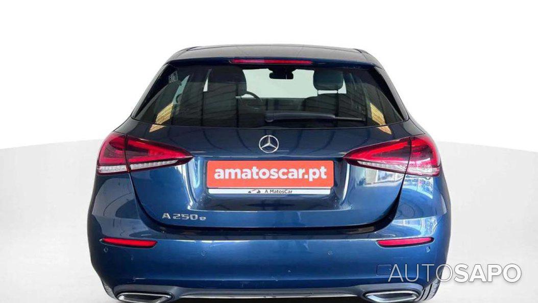 Mercedes-Benz Classe A 250 e Style Plus de 2021