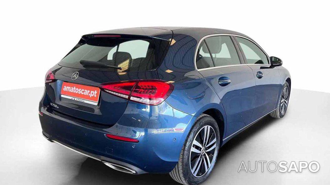 Mercedes-Benz Classe A 250 e Style Plus de 2021