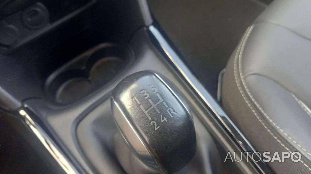 Peugeot 2008 1.2 PureTech Allure de 2019
