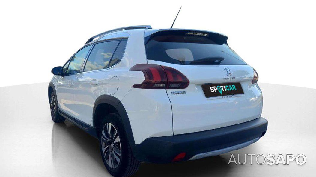 Peugeot 2008 1.2 PureTech Allure de 2019