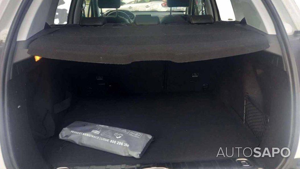 Peugeot 2008 1.2 PureTech Allure de 2019