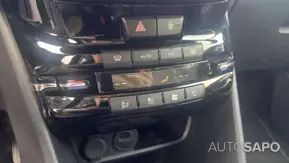 Peugeot 2008 1.2 PureTech Allure de 2019
