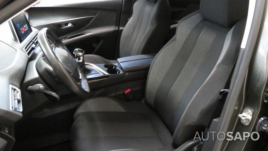 Peugeot 3008 1.5 BlueHDi Active de 2019