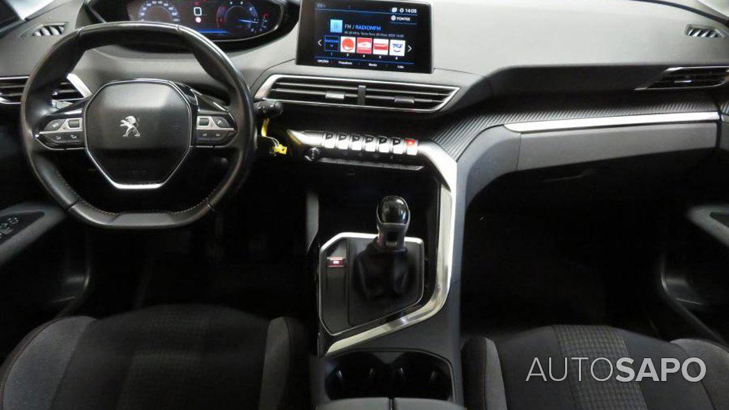 Peugeot 3008 1.5 BlueHDi Active de 2019