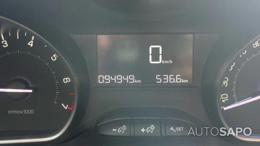 Peugeot 2008 1.2 PureTech Style de 2018