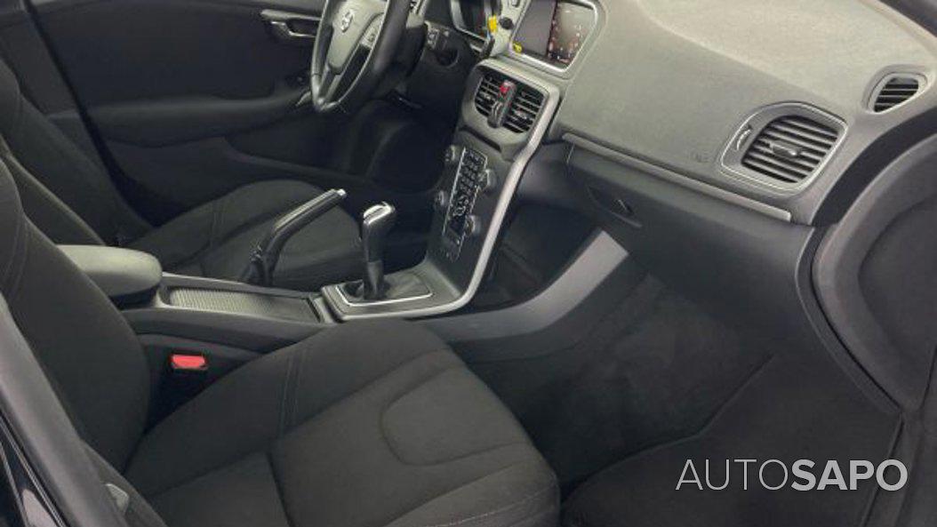 Volvo V40 Cross Country 2.0 D2 Pro de 2018
