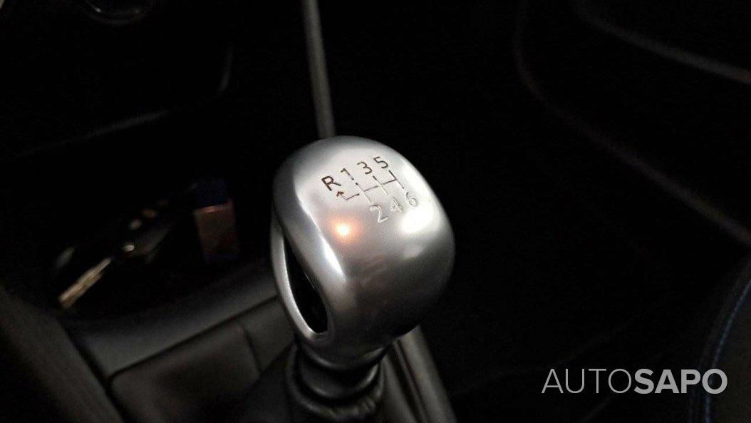 Peugeot 208 1.2 PureTech Life Signature de 2018