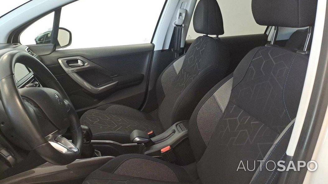 Peugeot 2008 1.2 PureTech Style de 2019