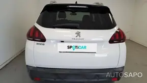Peugeot 2008 1.2 PureTech Style de 2019