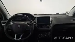 Peugeot 2008 1.2 PureTech Style de 2019