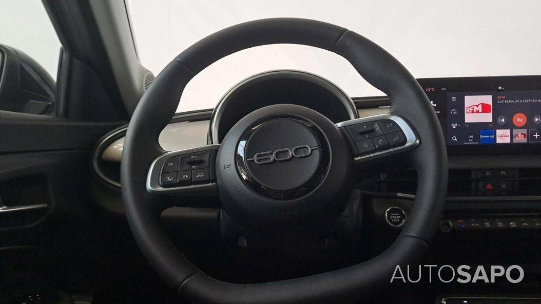 Fiat 600 618 Si de 2024