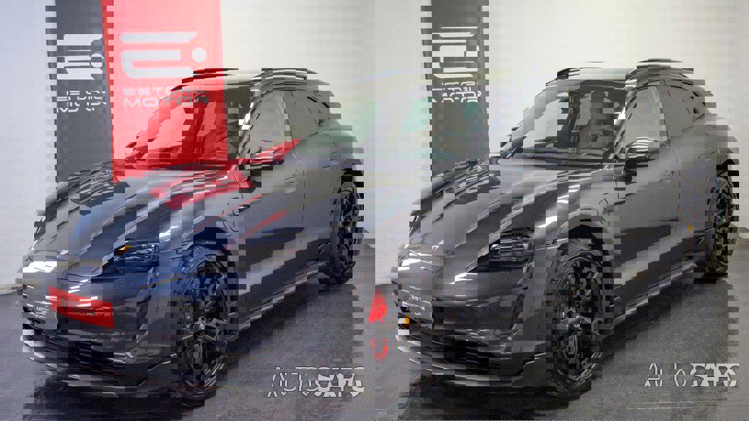 Porsche Taycan Cross Turismo 4S de 2023