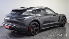 Porsche Taycan Cross Turismo 4S de 2023