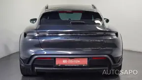 Porsche Taycan Cross Turismo 4S de 2023