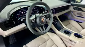Porsche Taycan Cross Turismo 4S de 2023