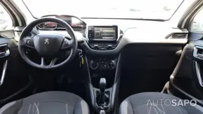 Peugeot 208 de 2013