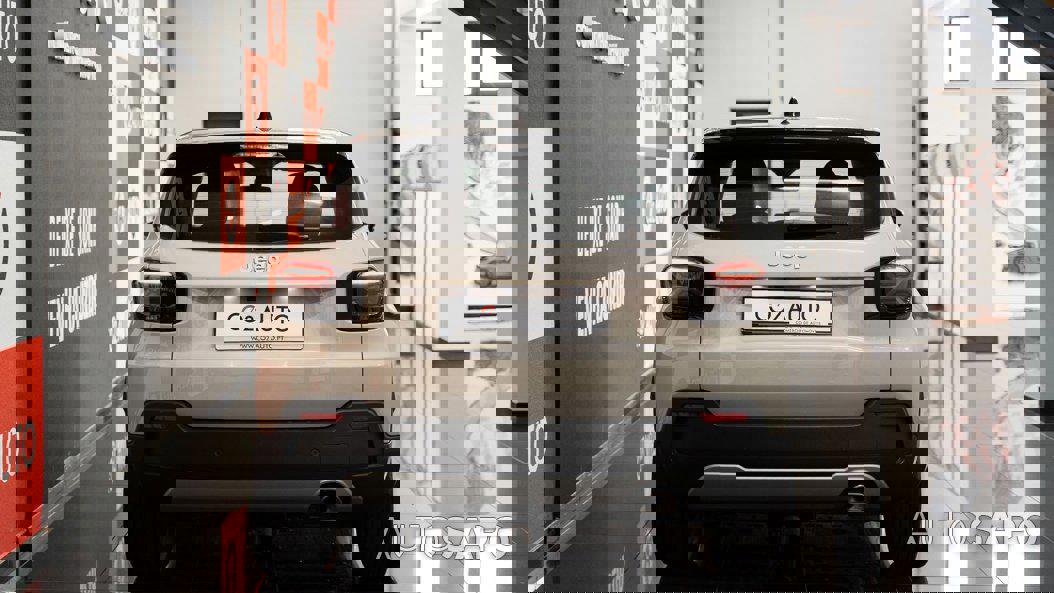 Jeep Avenger 1.2 GSE T3 Altitude de 2024