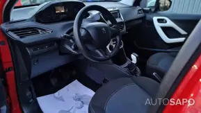 Peugeot 208 de 2015