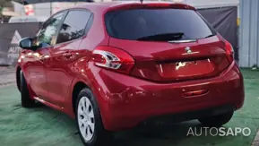 Peugeot 208 de 2015