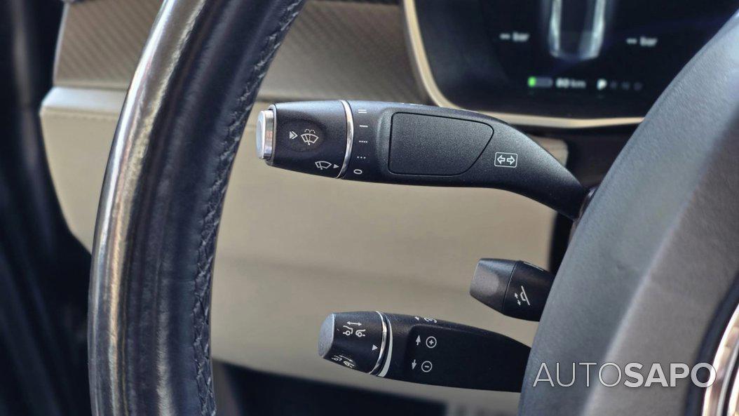 Tesla Model S 85D de 2016