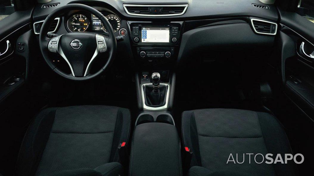 Nissan Qashqai 1.5 dCi N-Connecta RS+PS de 2015