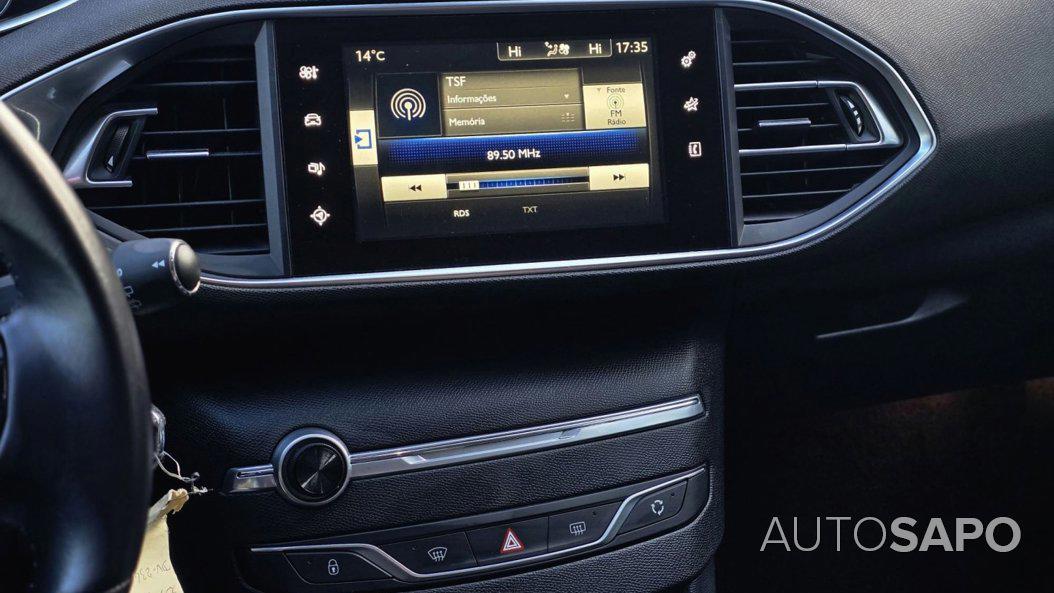Peugeot 308 1.6 BlueHDi Allure J17 de 2015