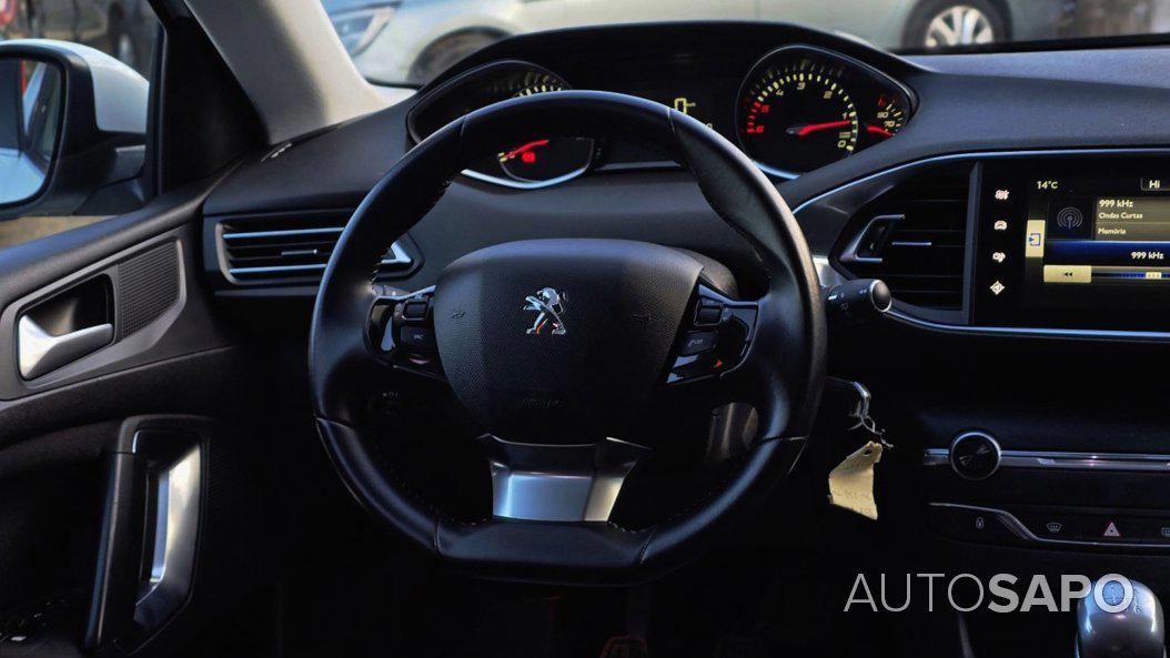 Peugeot 308 1.6 BlueHDi Allure J17 de 2015