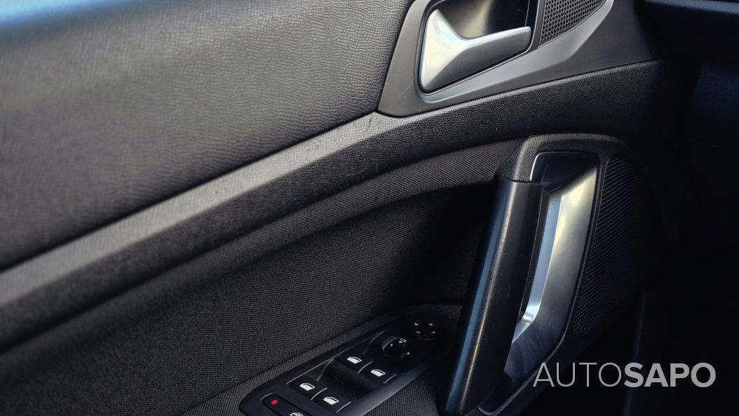 Peugeot 308 1.6 BlueHDi Allure J17 de 2015