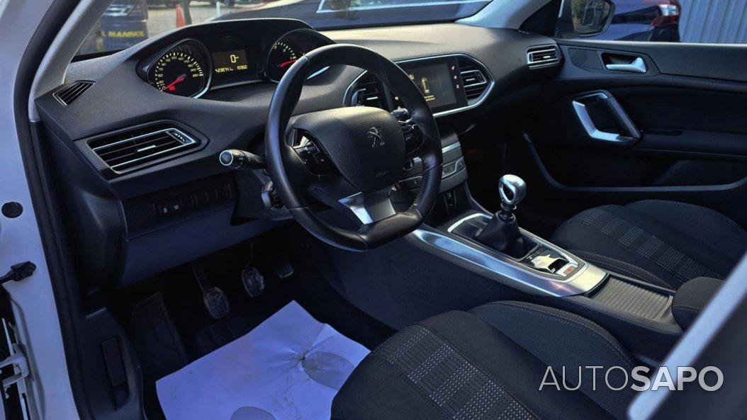 Peugeot 308 1.6 BlueHDi Allure J17 de 2015