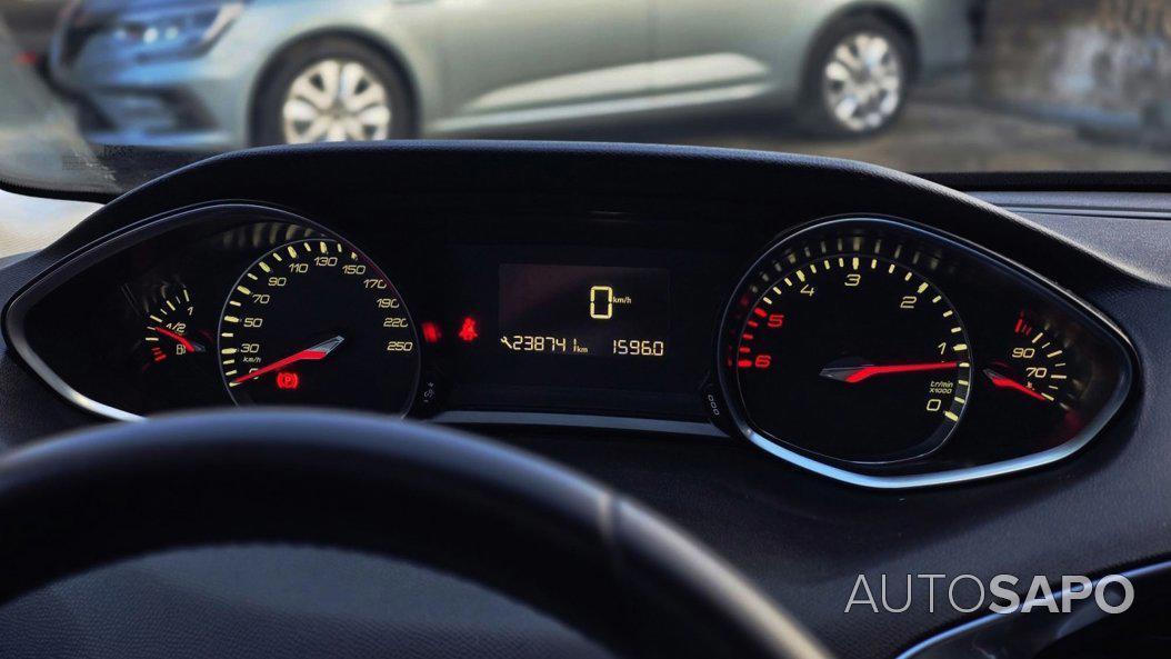 Peugeot 308 1.6 BlueHDi Allure J17 de 2015