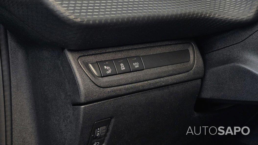 Peugeot 2008 1.6 BlueHDi Allure de 2017